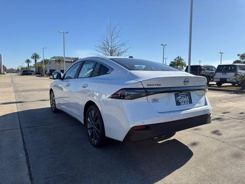 2026 Nissan Sentra SL