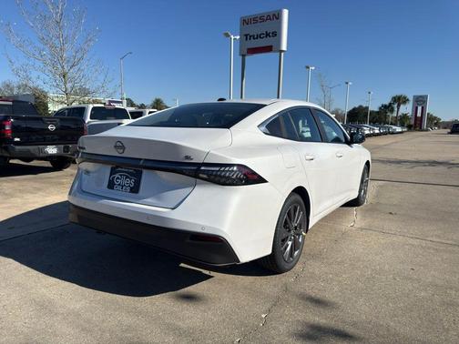 2026 Nissan Sentra SL