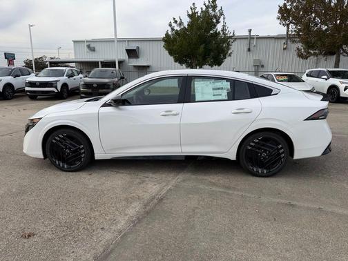 2026 Nissan Sentra SR