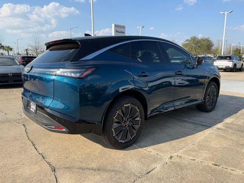 2026 Nissan Murano Platinum