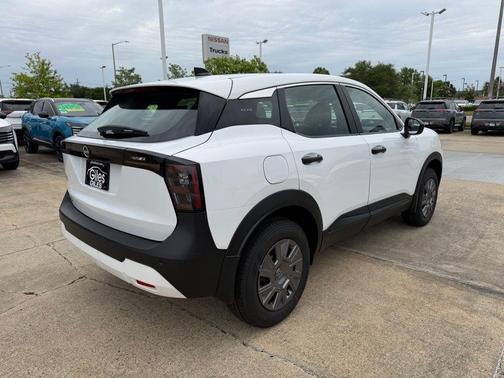 Fresh Powder 2026 Nissan Kicks S