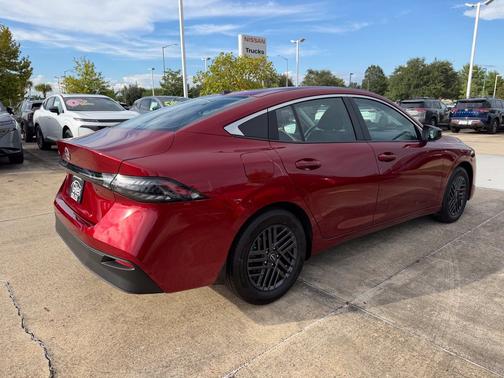 Scarlet Ember Tintcoat 2027 Nissan Sentra SV