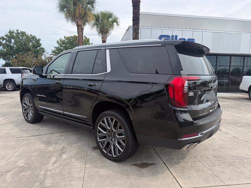 Onyx Black 2025 GMC Yukon Denali Ultimate