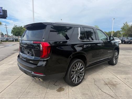 Onyx Black 2025 GMC Yukon Denali Ultimate