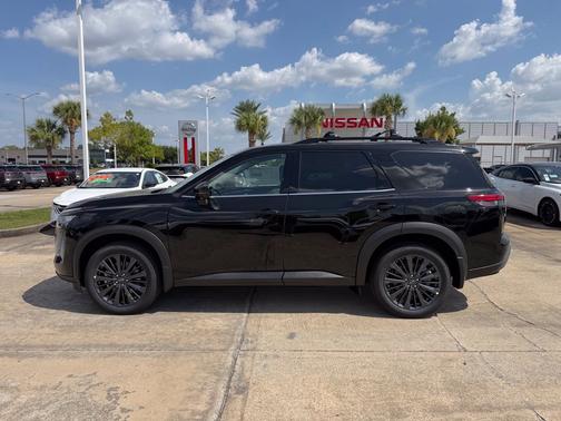 Super Black 2026 Nissan Pathfinder SL
