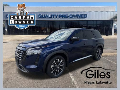 Deep Ocean Blue Pearl 2026 Nissan Pathfinder Platinum