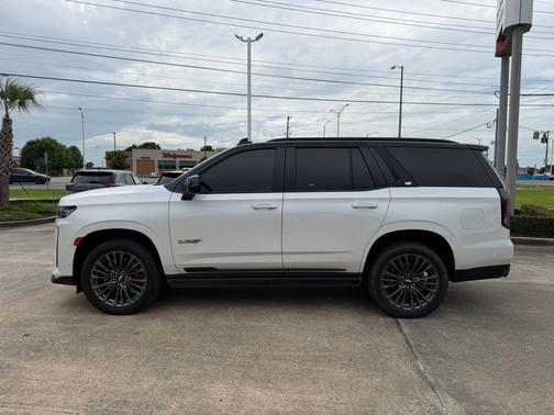 Crystal White Tricoat 2023 Cadillac Escalade V-Series