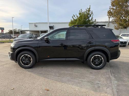 2025 Nissan Pathfinder Rock Creek