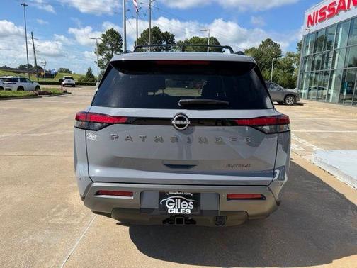 Boulder Gray Pearl 2026 Nissan Pathfinder Platinum
