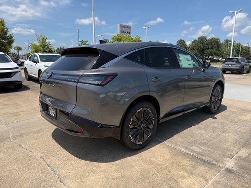 Gun Metallic 2026 Nissan Murano Platinum