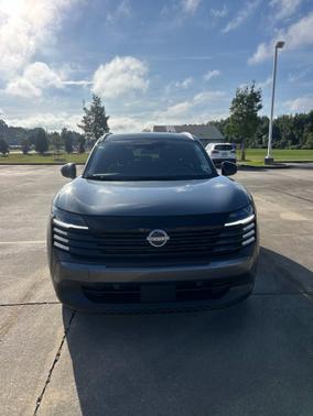 Gun Metallic 2026 Nissan Kicks SV