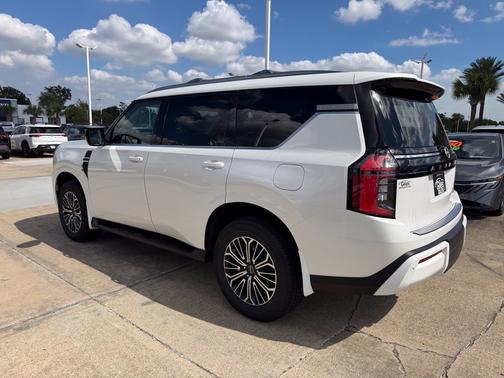 Aspen White Tricoat 2027 Nissan Armada SL