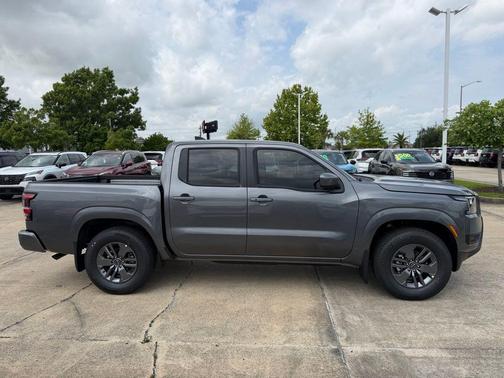 Gun Metallic 2026 Nissan Frontier SV