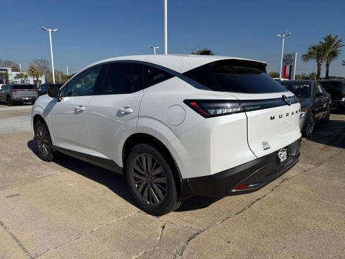 2026 Nissan Murano SL