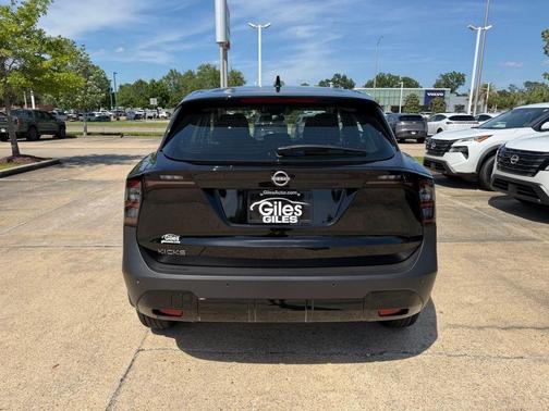 Super Black 2026 Nissan Kicks S