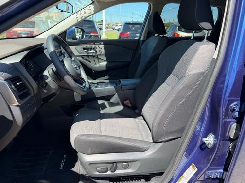 Caspian Blue Metallic 2023 Nissan Rogue SV