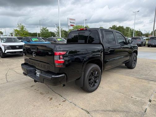 Black 2026 Nissan Frontier SV