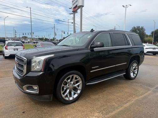 Onyx Black 2018 GMC Yukon SLE