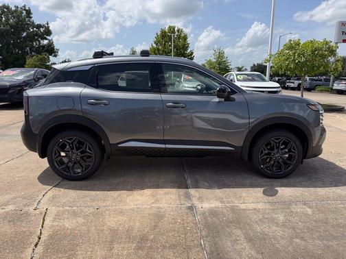 Gun Metallic 2026 Nissan Kicks SR