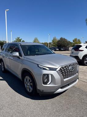 Typhoon Silver 2022 Hyundai PALISADE SE