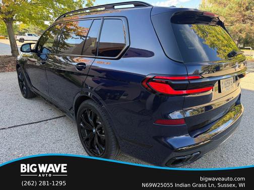 2025 BMW X7 M60i