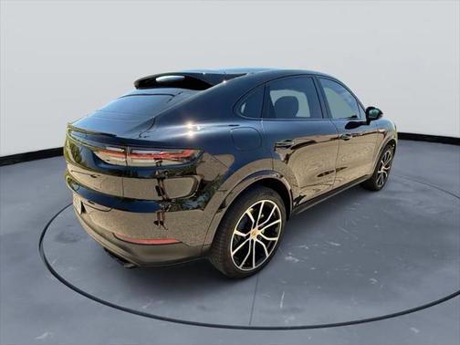 2022 Porsche Cayenne E-Hybrid S