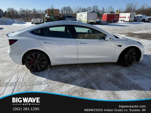 2019 Tesla Model 3 Performance