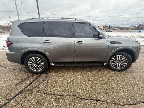 2022 Nissan Armada SL 4WD