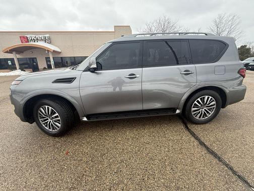 2022 Nissan Armada SL 4WD