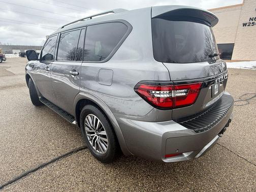 2022 Nissan Armada SL 4WD