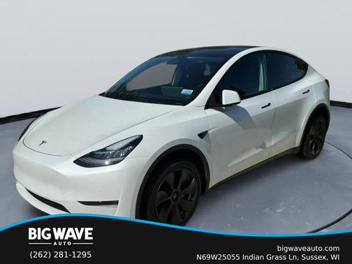 2022 Tesla Model Y Long Range Dual Motor All-Wheel Drive