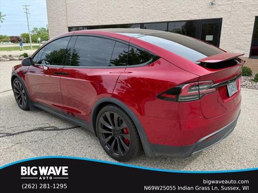 2023 Tesla Model X Plaid Tri Motor All-Wheel Drive