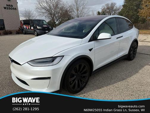 2023 Tesla Model X Standard Sport Utility 4D