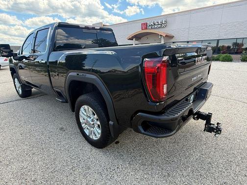 Onyx Black 2021 GMC Sierra 3500 Denali