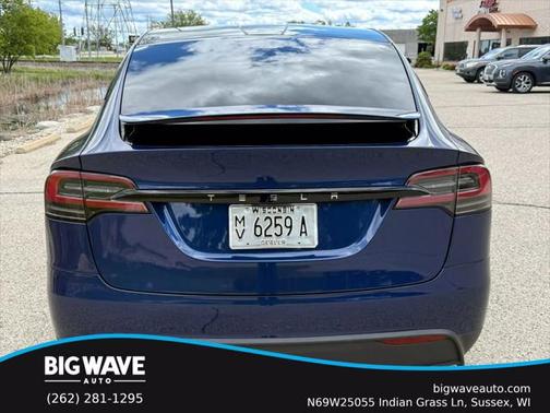 2023 Tesla Model X Standard Range