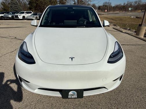 2021 Tesla Model Y Long Range Dual Motor All-Wheel Drive