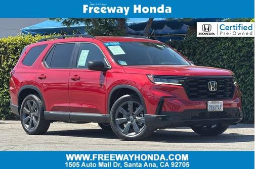 Radiant Red Metallic Ii 2024 Honda Pilot
