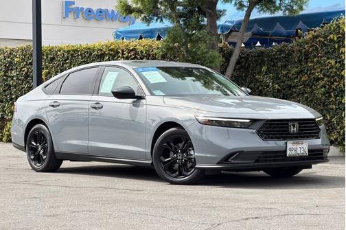 Urban Gray Pearl 2025 Honda Accord