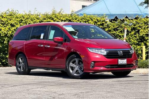 2023 Honda Odyssey 