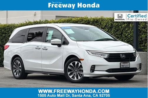 Platinum White Pearl 2024 Honda Odyssey