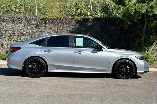 Solar Silver Metallic 2025 Honda Civic