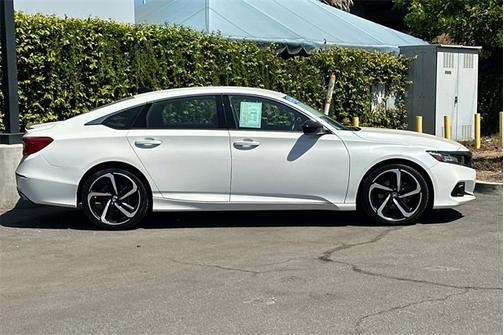 2022 Honda Accord 