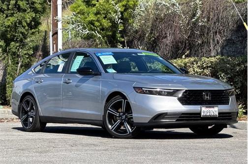 2025 Honda Accord Hybrid 