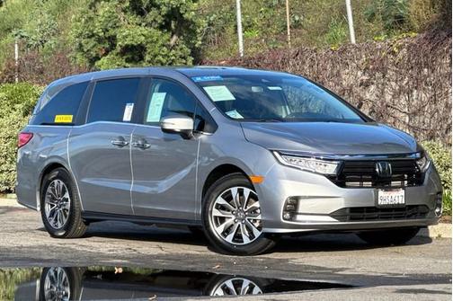 2023 Honda Odyssey 