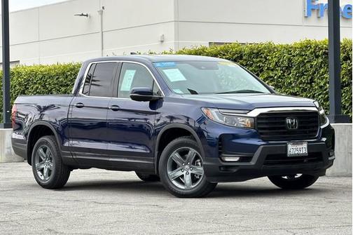 Obsidian Blue Pearl 2023 Honda Ridgeline