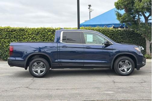 Obsidian Blue Pearl 2023 Honda Ridgeline