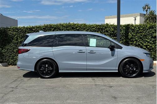2023 Honda Odyssey 