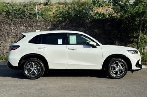2023 Honda HR-V 