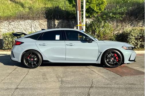 2025 Honda Civic Type R 