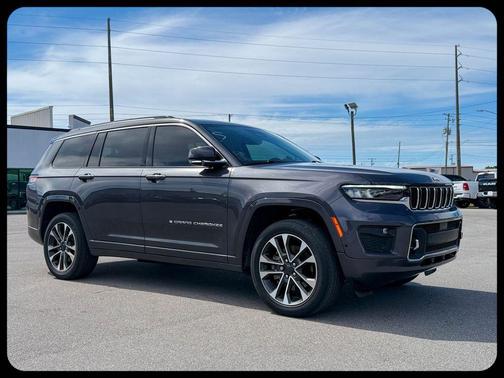 Metallic 2022 Jeep Grand Cherokee L Overland